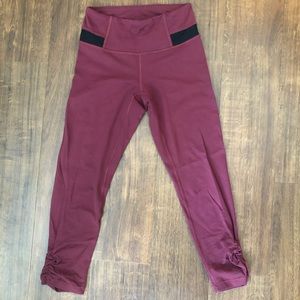 Lucy Maroon Crop Legging